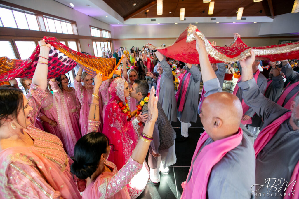 coronado-community-center-wedding-photography-013-1024x683 Coronado Community Center | San Diego | Melody + Ali’s Wedding Photography