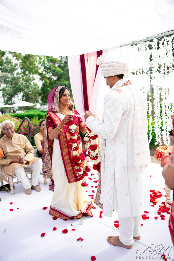 hilton-torrey-pines-san-diego-wedding-photography-010-683x1024 Hilton Torrey Pines | La Jolla | Aditi + Gaurav's Wedding Photography