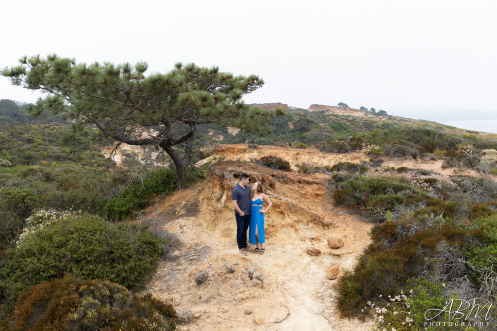 Torrey Pines State Reserve | San Diego | Krista + Michael’s Engagement Photography Engagements torrey-pines-state-reserve-engagement-photography-012-1024x683 Torrey Pines State Reserve | San Diego | Krista + Michael’s Engagement Photography