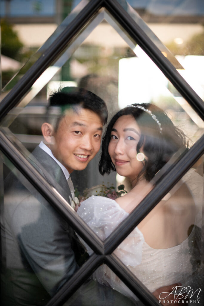 04administration-center-san-diego-wedding-photography-025-683x1024 San Diego County Administration Center | San Diego | Susan + Shuyang's Wedding Photography