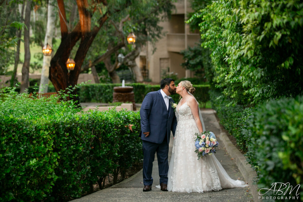 05Rancho-bernardo-inn-wedding-photography-022-1024x683 Rancho Bernardo Inn | San Diego | Megan + Paul's Wedding Photography