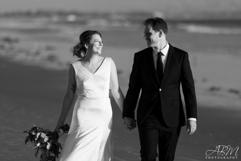 Nautilus Room| Coronado | Caitlin + Max's Wedding Photography Weddings Nautilus-room-wedding-photography-017-1024x683 Nautilus Room| Coronado | Caitlin + Max's Wedding Photography