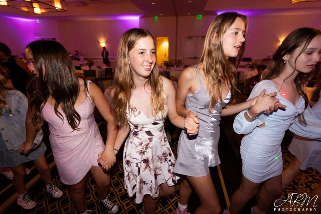The-westin-carlsbad-resort-san-diego-bat-mitzvah-photography-025-1024x683 University Synagogue Irvine & The Westin Carlsbad Resort & Spa | San Diego | Kyra's Bat Mitzvah