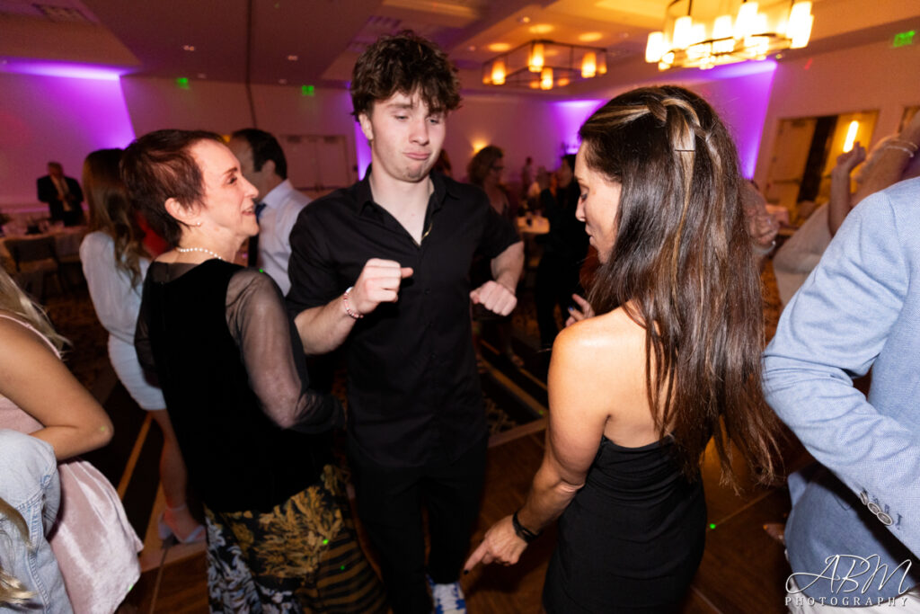 The-westin-carlsbad-resort-san-diego-bat-mitzvah-photography-026-1024x683 University Synagogue Irvine & The Westin Carlsbad Resort & Spa | San Diego | Kyra's Bat Mitzvah