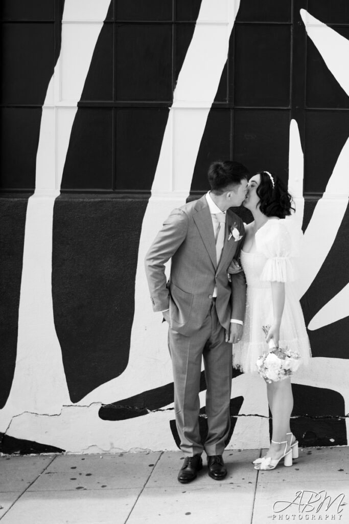 administration-center-san-diego-wedding-photography-019-683x1024 San Diego County Administration Center | San Diego | Susan + Shuyang's Wedding Photography