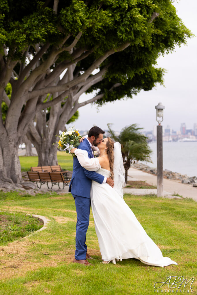 harbor-view-loft-san-diego-wedding-photography-031-683x1024 Harbor View Loft | San Diego | LeeAnn + Zachary's Wedding Photography