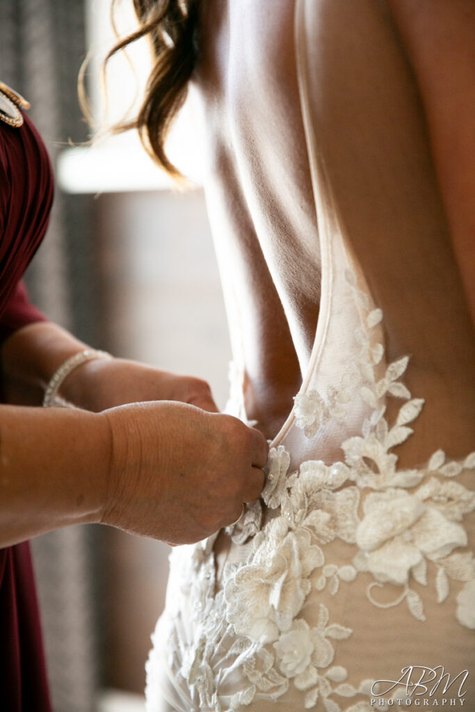 kona-kai-resort-and-spa-san-diego-wedding-photography-021-683x1024 Kona Kai Resort | San Diego | Christina + Robert's Wedding Photography + Welcome Party