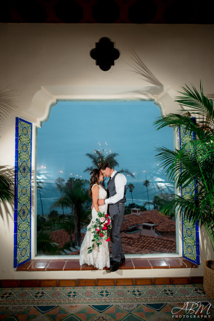 la-valencia-hotel-san-diego-wedding-photography-04-1-683x1024 La Valencia Hotel | La Jolla | Recent Best of Wedding Photography