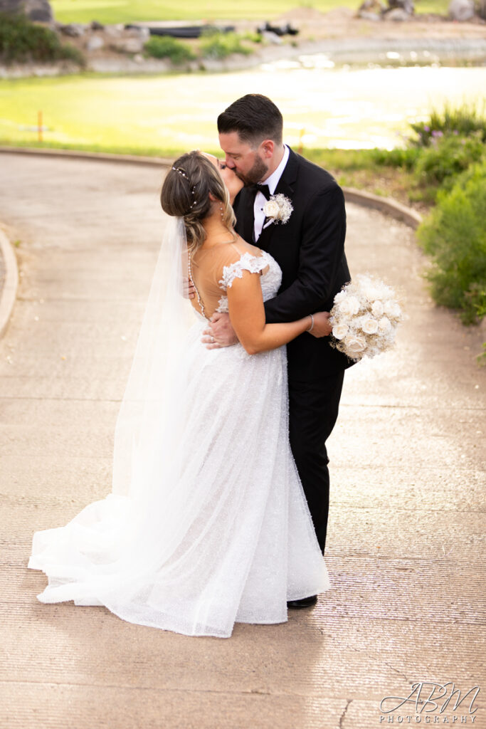 Mount Woodson Castle | San Diego | Courtney + John's Wedding Photography Weddings mount-woodson-wedding-photography-042-2-683x1024 Mount Woodson Castle | San Diego | Courtney + John's Wedding Photography