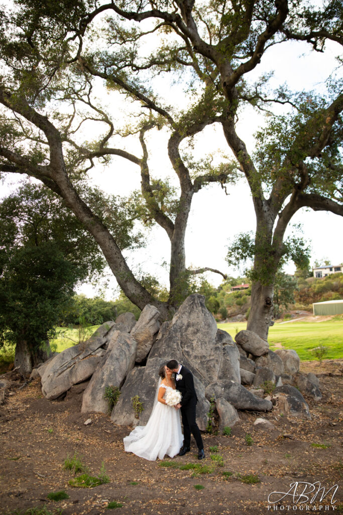mount-woodson-wedding-photography-050-683x1024 Mount Woodson Castle | San Diego | Courtney + John's Wedding Photography