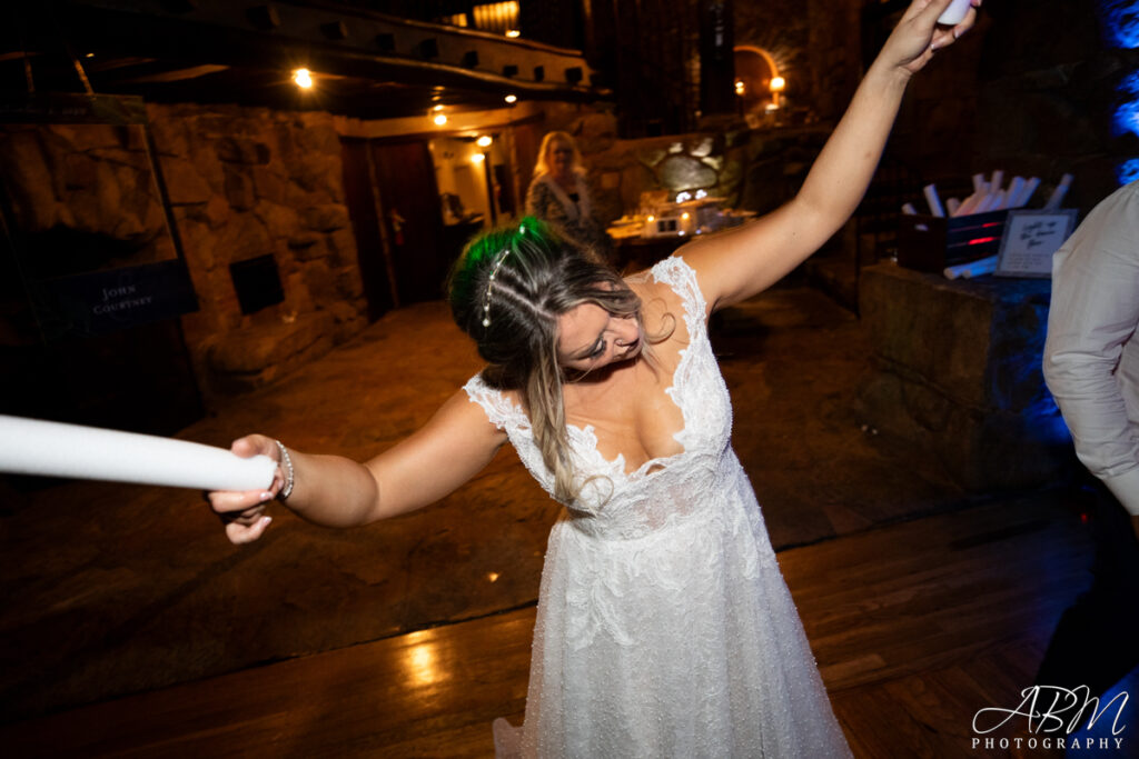 Mount Woodson Castle | San Diego | Courtney + John's Wedding Photography Weddings mount-woodson-wedding-photography-061-2-1024x683 Mount Woodson Castle | San Diego | Courtney + John's Wedding Photography