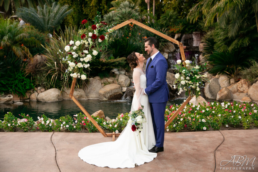 Grand-tradition-san-diego-wedding-photography034-2-1024x683 Grand Tradition Garden & Estates | Fallbrook | Annie + Ryan's Wedding Photography