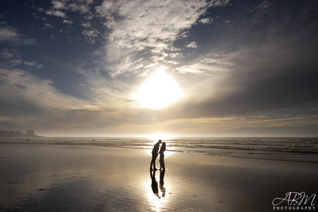 Scripps Pier | La Jolla | Breanna + Joshua's Engagement Photography Engagements Scripps-pier-la-jolla-engagement-photography-012-1024x683 Scripps Pier | La Jolla | Breanna + Joshua's Engagement Photography
