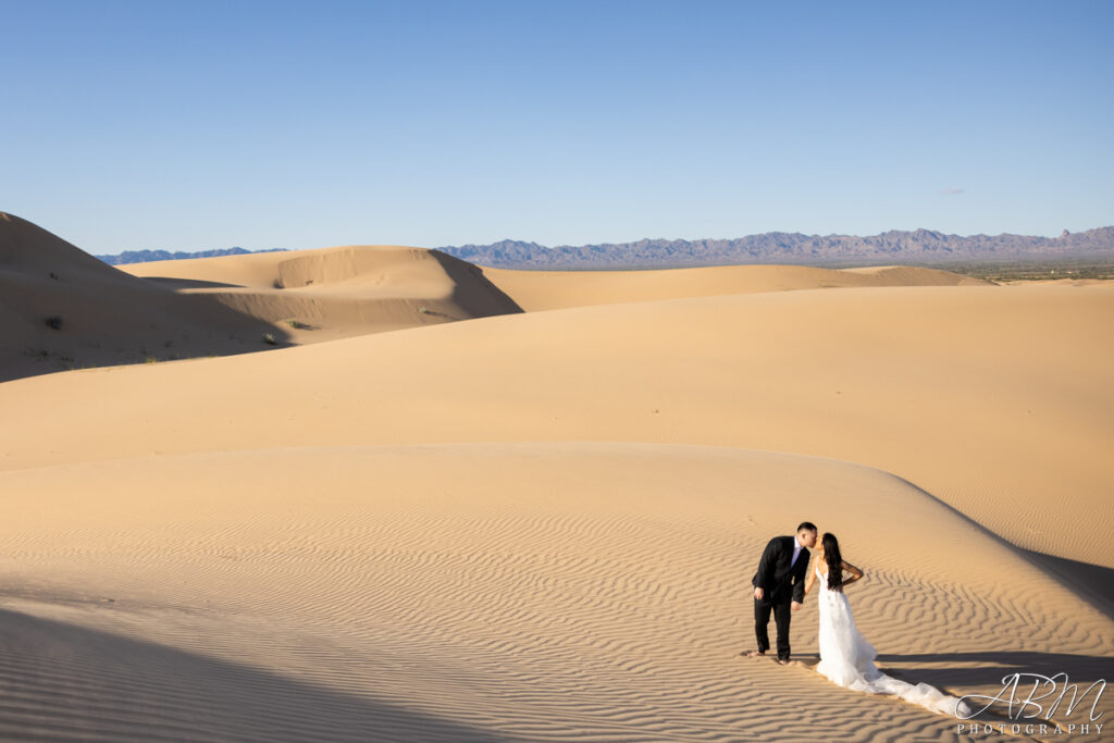 Glamis-Sand-dunes-engagement-photography-004-1024x683 Glamis Sand Dunes | Imperial County | Ruth + Jason's Engagement Photography