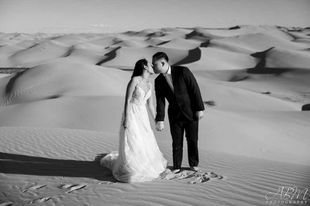Glamis-Sand-dunes-engagement-photography-008-1024x683 Glamis Sand Dunes | Imperial County | Ruth + Jason's Engagement Photography