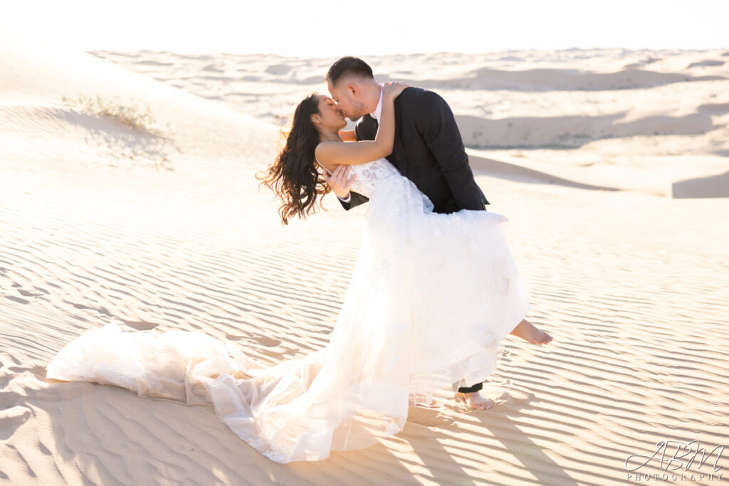 Glamis-Sand-dunes-engagement-photography-015-1024x683 Glamis Sand Dunes | Imperial County | Ruth + Jason's Engagement Photography