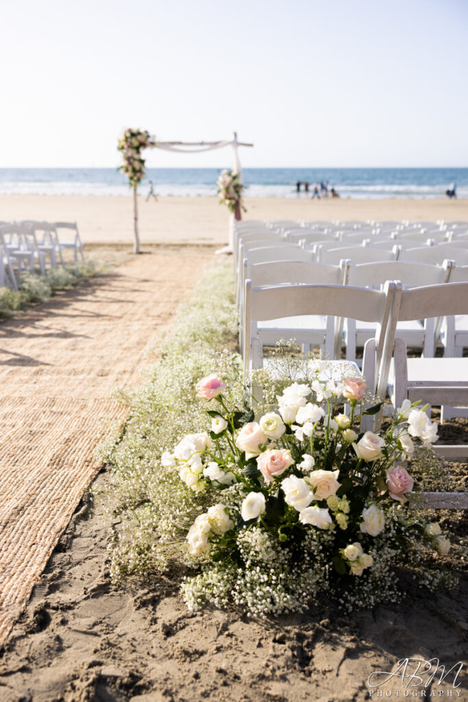 La-Jolla-Beach-and-tennis-club-la-jolla-wedding-photography-006-1-683x1024 La Jolla Beach & Tennis Club | La Jolla | Juliet + Milo's Wedding Photography