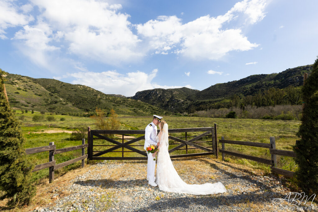 Twin-oaks-golf-course-san-diego-wedding-photography-021-1024x683 Twin Oaks Golf Course | San Marcos | Kimber + Bradley's Wedding Photography