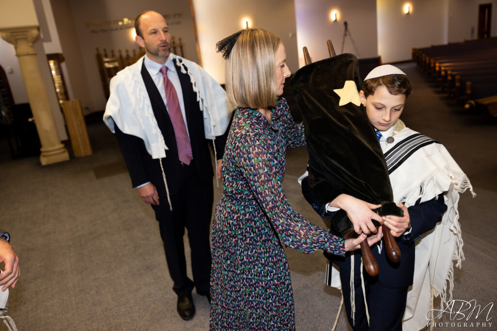 033-congregation-beth-am-san-diego-1024x683 San Diego | Congregation Beth Am | Sami's Bar Mitzvah