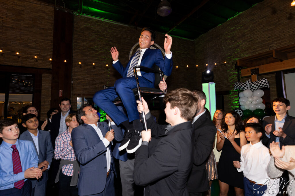 046-congregation-beth-am-veloce-motors-the-vault-san-diego-1024x683 San Diego | Congregation Beth Am | Veloce Motors The Vault | Ethan's Bar Mitzvah