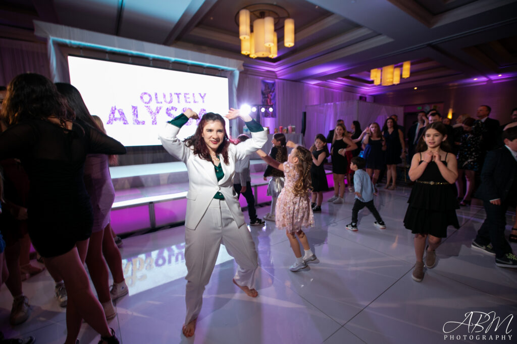 San Diego Del Mar Marriott | Congregation Beth Am | Alyssa’s Bat Mitzvah Bat Mitzvah 061-san-diego-del-mar-marriott-congregation-beth-am-1024x683 San Diego Del Mar Marriott | Congregation Beth Am | Alyssa’s Bat Mitzvah